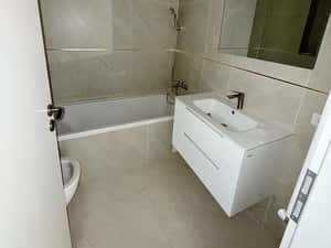 Proprietar - vând apartament premium în The Grand Kristal Berceni — miniatura 3
