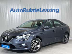 Renault Megane Berlină 2023 - 15.590 EUR