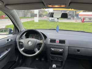 Skoda Fabia 1.2 benzina Euro 4 — miniatura 6