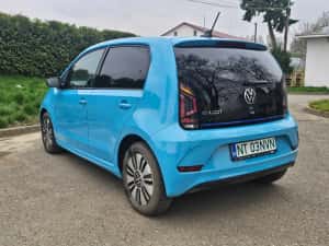 Volkswagen e-UP / 2023 / Full electric /  45.000 Km / — miniatura 3