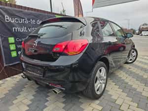 Opel Astra J 1.7 cdti Euro 5 2011 - 4.500 EUR — miniatura 5