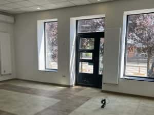 Spatiu comercial - vizibilitate excelenta — miniatura 2