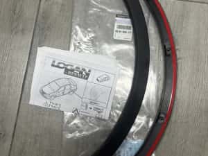 Ornamente protecție aripi(seceri late) spate Logan 2004-2013 originale — miniatura 4