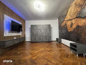 Garsonieră spațioasă 42 mp, complet renovată, poziție centrală excelen — miniatura 5