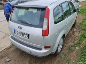 Dezmembrez Ford Focus C-Max 2.0Tdci Ghia — miniatura 3