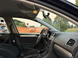 Volkswagen Golf 6 1.6tdi 105cp 5 trepte Klimatronic  !! 148 xxx km !! — miniatura 8