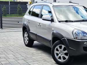 Hyundai Tucson 2.0 Diesel * 4x4* — miniatura 4