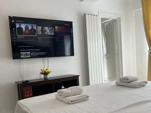 Regim Hotelier in Orasul Suceava Zone Centrale Apartamente de Lux / Acceptam Vouchere Vacante — miniatura 2