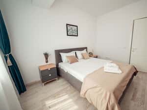 Regim Hotelier in Orasul Suceava Zone Centrale Apartamente de Lux / Acceptam Vouchere Vacante — miniatura 6