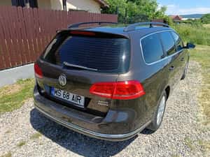 Volkswagen Passat Variant Automată 130 HP Diesel — miniatura 4
