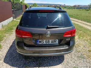 Volkswagen Passat Variant Automată 130 HP Diesel — miniatura 5