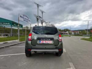 Dacia Duster  2015 PRESTIGE 1.5 dCi /RAR/Garantie*Navigatie*Piele*Scaune incalzite* — miniatura 4