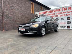 Volkswagen Passat 2.0 TDI 140 CP — miniatura 3