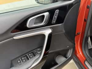 Kia XCeed 1.6 Diesel 2022, SUV, 83.922 km — miniatura 5
