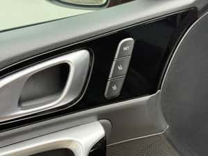 Kia XCeed 1.6 Diesel 2022, SUV, 83.922 km — miniatura 6