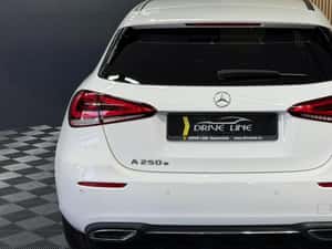 Mercedes-Benz A 250 2022 Hibrid - Second Hand — miniatura 5