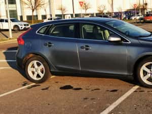 Volvo v40 2.0d D4 190cp euro5 panoramic  unic proprietar Înmatriculat — miniatura 3