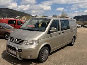 Vw Transporter 5 — miniatura 2