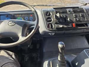 Mercedes Atego basculabil cu macara HDS 18 tone — miniatura 5