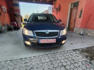 Skoda Octavia benzina 1 6 an2013 cu dotări perfecta stare ieftin GARAN — miniatura 1