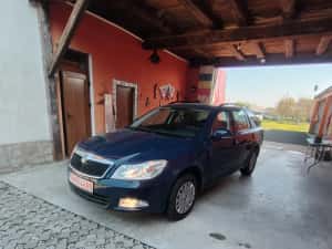 Skoda Octavia benzina 1 6 an2013 cu dotări perfecta stare ieftin GARAN — miniatura 10