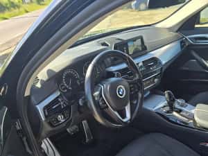 BMW Seria 5 G30 520d B47 iulie 2018 automat Euro 6 190 cai — miniatura 3