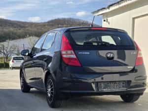 Vând Hyundai i30 an 2010 euro 4 1.6 diesel import Germania — miniatura 2