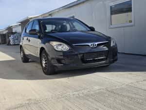 Vând Hyundai i30 an 2010 euro 4 1.6 diesel import Germania — miniatura 8