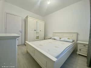 Apartament cu 3 camere & 2 bai in Militari Residence cu loc de parcare