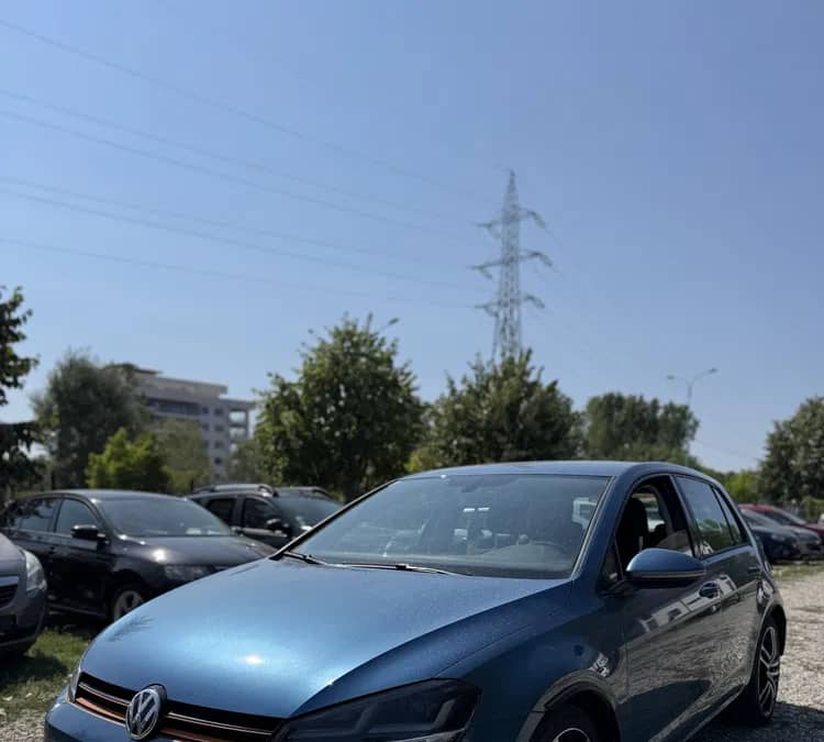 Volkswagen Golf VII -1.2Tsi- Euro5/Incalzire scaune/Jante/Climatronic — fotografie 1 din 10