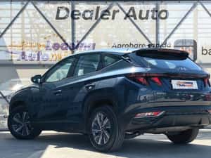 Hyundai TUCSON Manuală 150 HP Benzină — miniatura 5