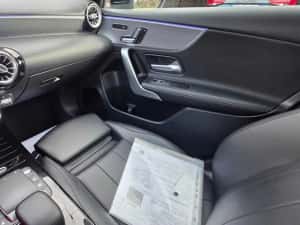 Mercedes A180d 2020 — miniatura 5