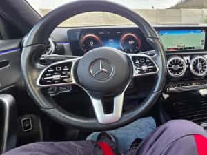 Mercedes A180d 2020 — miniatura 6