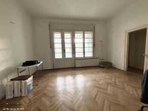 Apartament cu 3 camere - 91 mp utili - centru - Locatie excelenta - — miniatura 3