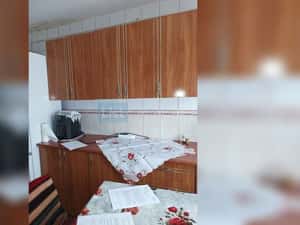 APARTAMENT 4 CAMERE M40 — miniatura 4