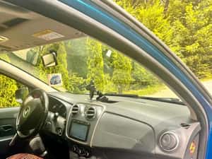 Dacia Sandero Manuală 90 HP Benzină — miniatura 5