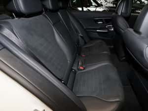 Mercedes-Benz C 200 - Second Hand, 24.140 km, 2025 — miniatura 5