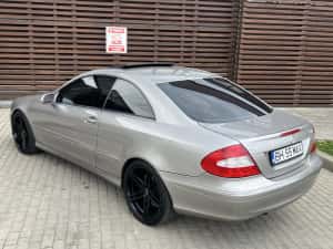 Mercedes clk 220 cdi diesel  2008 facelift 2.2 150cp euro 4 trapa 2x climatronic functonal — miniatura 6