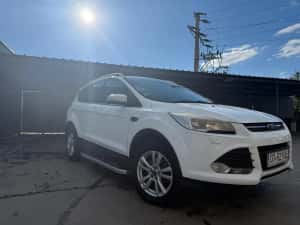 Vind Ford kuga Disel