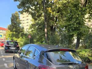 Opel astra j 2015 1.4 turbo — miniatura 4