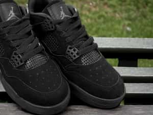 Adidasi Jordan 4 black cat produs nou