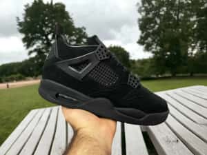 Adidasi Jordan 4 black cat produs nou — miniatura 2