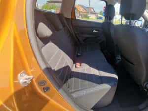 Dacia Duster 1.5 dci  model Prestigiu  4x4 — miniatura 6