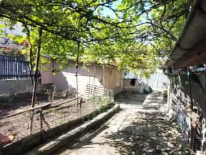 Teren de vanzare - Piata Centrala, 300 mp, toate utilitatile — miniatura 2