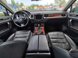 Dezmembrez volkswagen Touareg 7P 3.0 CASA/toareg 7P/bara fata/capota — miniatura 2