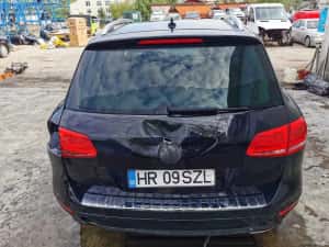 Dezmembrez volkswagen Touareg 7P 3.0 CASA/toareg 7P/bara fata/capota — miniatura 6