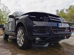 Dezmembrez volkswagen Touareg 7P 3.0 CASA/toareg 7P/bara fata/capota — miniatura 8