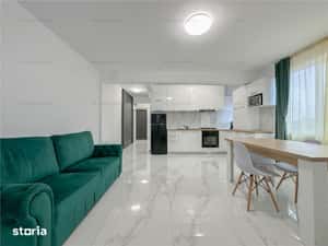 Apartament 3 camere central cu parcare si priveliste — miniatura 4