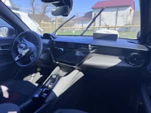 Alfa Romeo Junior avariat 01.2026 doar 1450km 1,2 hybrid TVA inclus — miniatura 6