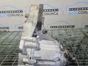 Cutie de Tranfer Grup Fata BMW X1 E84 2.0 Diesel 2009 - 2012 177CP Manuala 6 Trepte N47 — miniatura 2